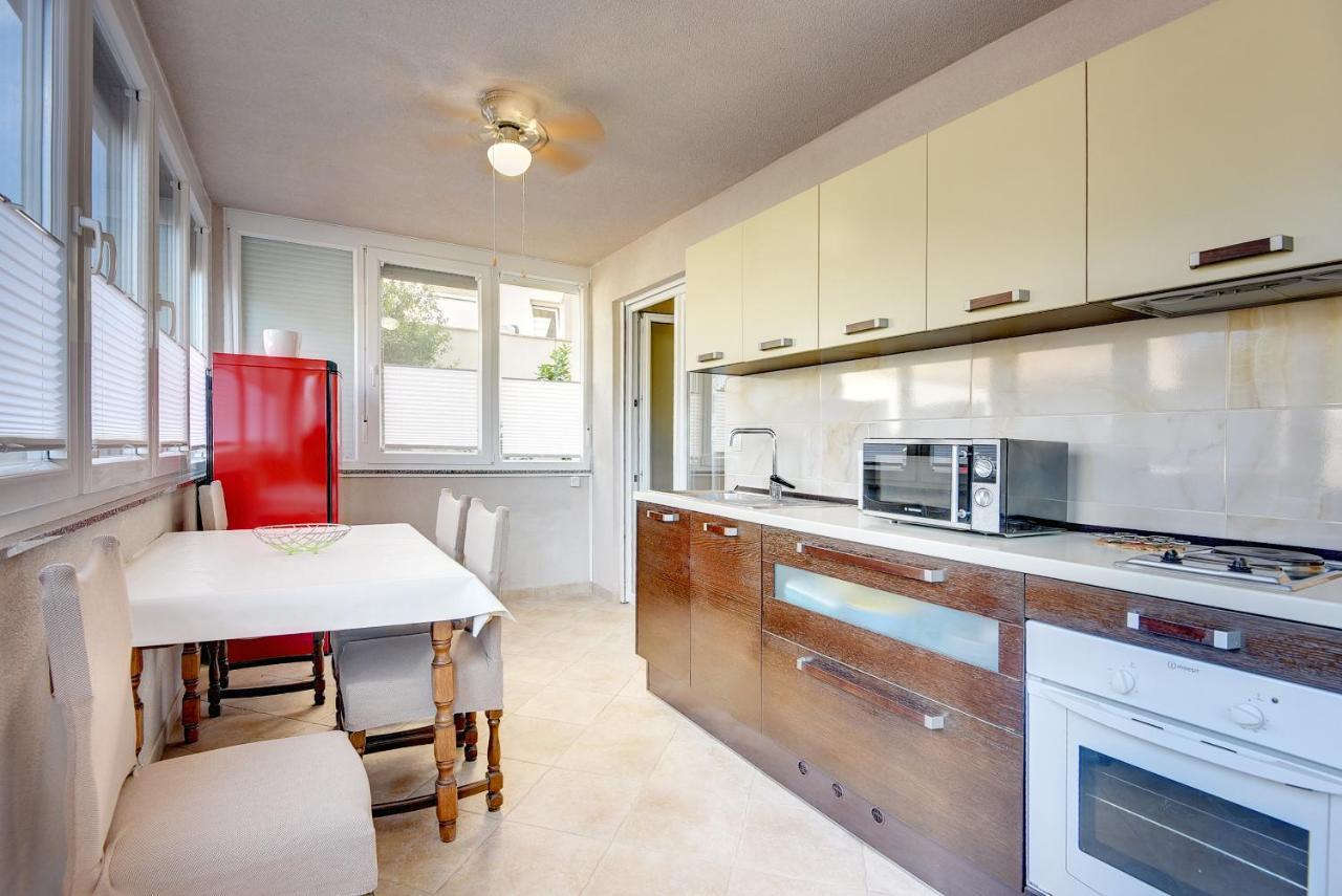 Apartment Mores ميدولين المظهر الخارجي الصورة