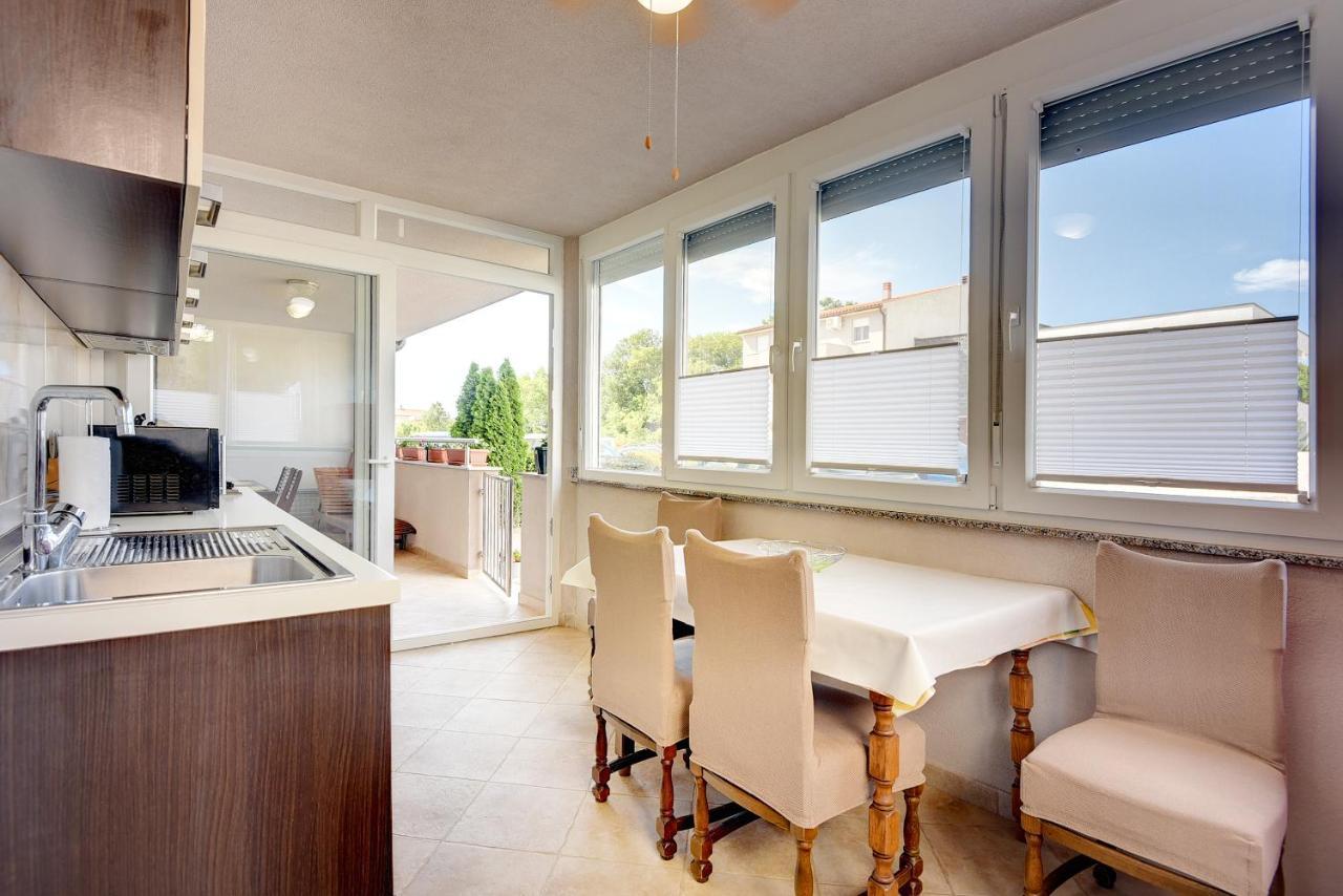 Apartment Mores ميدولين المظهر الخارجي الصورة